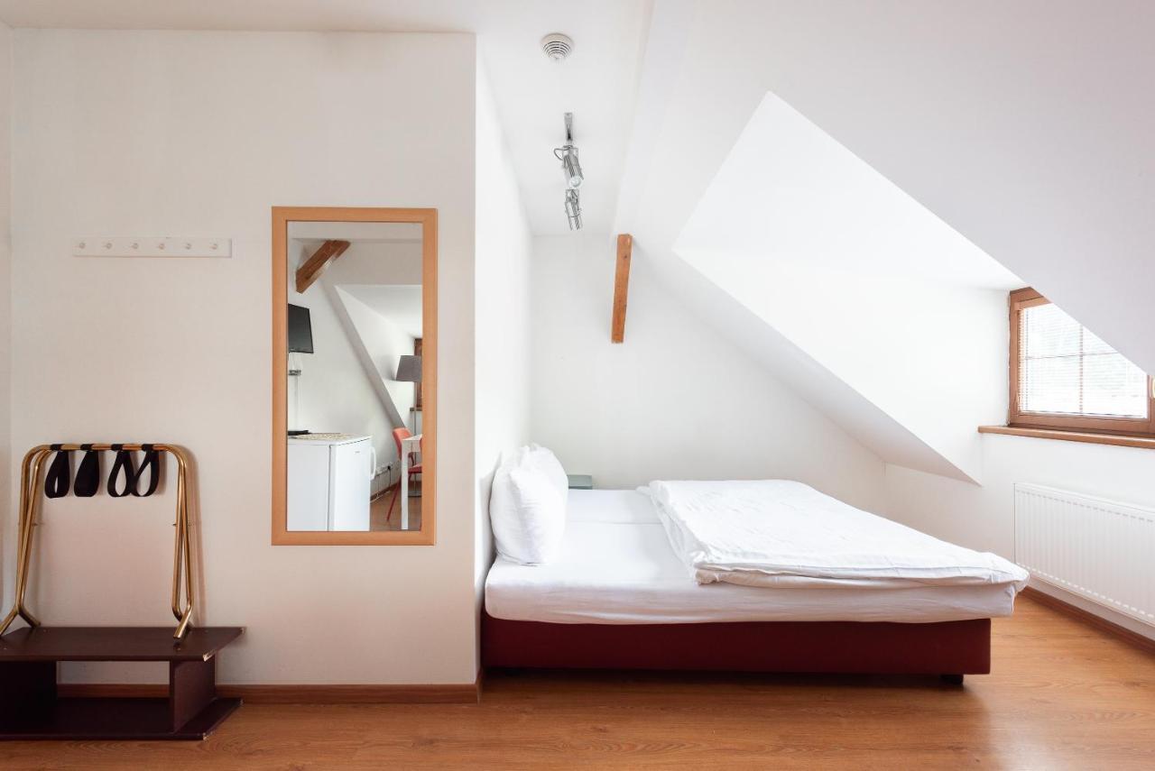 Apartman Muzeum Obchodu Karlštejn Eksteriør billede